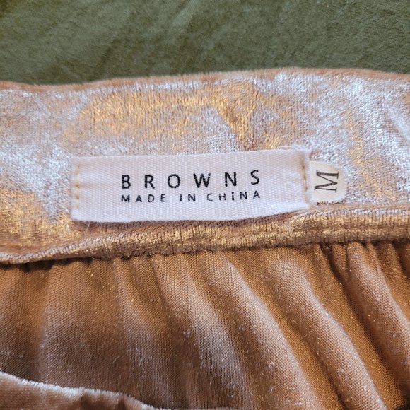 Gold Crushed Velvet Pleated Midi Skirt - Picture 5 of 5